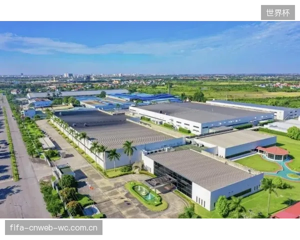 随着供应链的转移，到2027年，越南和泰国的制造基地将具备承接中端β钛合金杆头五轴精修业务的能力，挑战中国大陆的地位